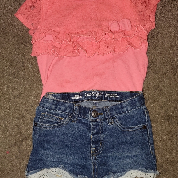 5 outfits - Picture 3 of 13